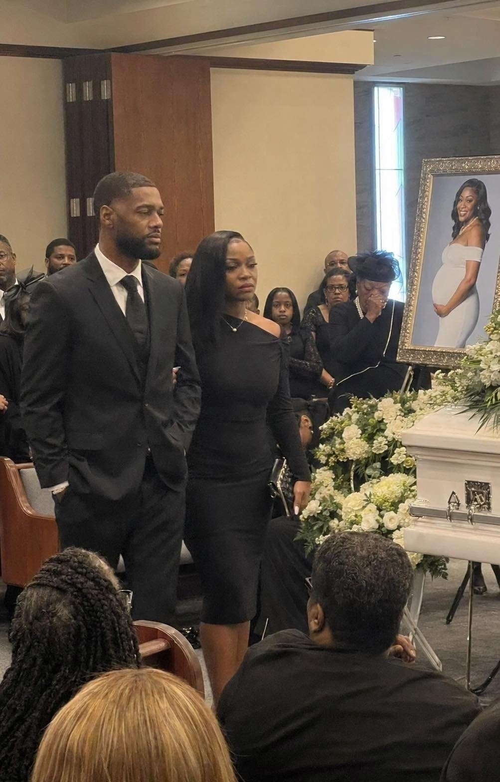 he Man Brought His Mistress to His Pregnant Wife’s Funeral — Then the Lawyer Opened Her Will and Uncovered a Shocking Secret