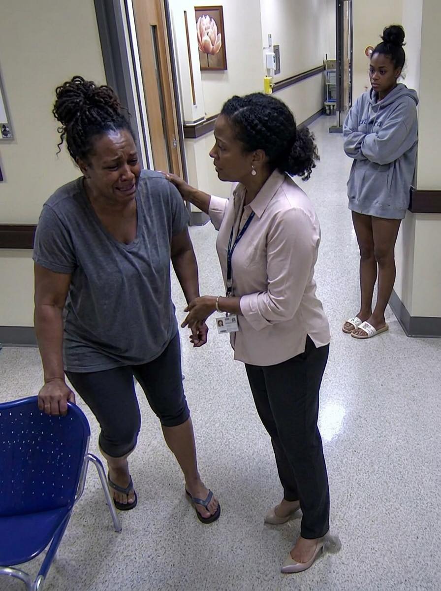 My 15-year-old daughter had been complaining of nausea and stomach pain. My husband said, “she’s just faking it. Don’t waste time or money.” I took her to the hospital in secret. The doctor looked at the scan and whispered, “there’s something inside her…” I could do nothing but scream. – usnews