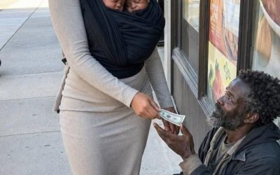I Gave My Last  to A Homeless Man in 1998, and Today a Lawyer Walked Into My Office With A Box – I Burst Into Tears the Moment I Opened It 1