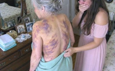 I came home to visit my elderly mother, but when I offered to help bathe her, she shrank back in terror